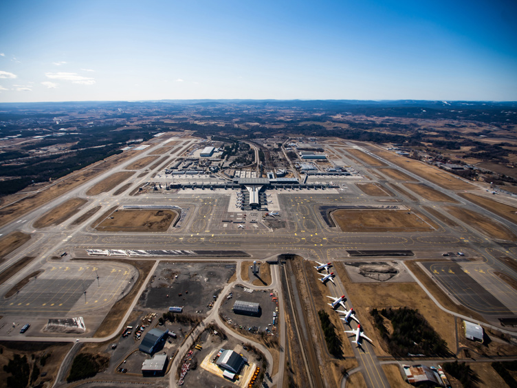 Overhead overview photo of Oslo Airport